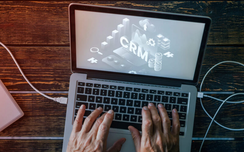 CRM en El Salvador: mejores prácticas para la gestión de datos de clientes